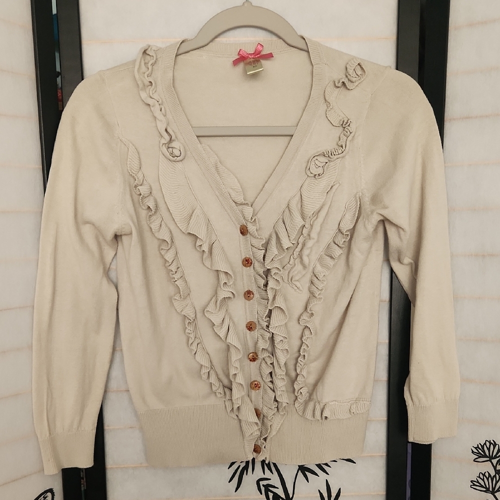 Women's Down East Button Down Cream Ruffle Cardigan